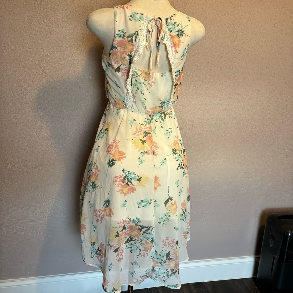 #0086 Lily Rose Sleeveless Floral Dress, size S - Picture 2 of 4